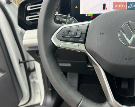 Білий Фольксваген Тігуан, об'ємом двигуна 2 л та пробігом 22 тис. км за 47900 $, фото 92 на Automoto.ua