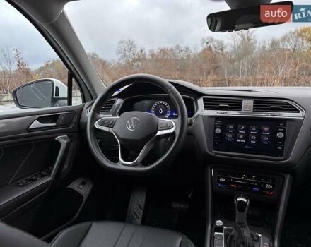 Білий Фольксваген Тігуан, об'ємом двигуна 1.98 л та пробігом 10 тис. км за 27000 $, фото 18 на Automoto.ua