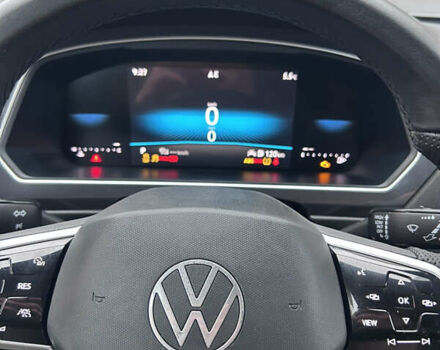 Белый Фольксваген Тигуан, объемом двигателя 1.98 л и пробегом 28 тыс. км за 28500 $, фото 25 на Automoto.ua