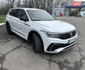 Белый Фольксваген Тигуан, объемом двигателя 1.98 л и пробегом 28 тыс. км за 28500 $, фото 2 на Automoto.ua