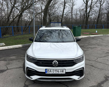 Белый Фольксваген Тигуан, объемом двигателя 1.98 л и пробегом 28 тыс. км за 28500 $, фото 1 на Automoto.ua