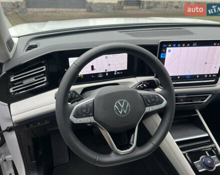 Білий Фольксваген Тігуан, об'ємом двигуна 2 л та пробігом 22 тис. км за 47900 $, фото 76 на Automoto.ua