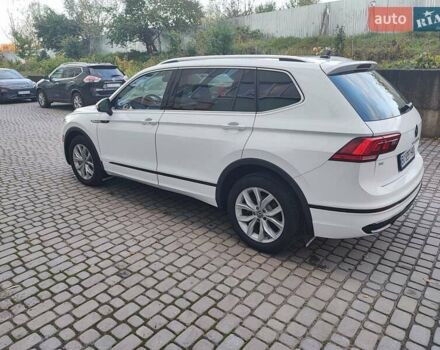 Белый Фольксваген Тигуан, объемом двигателя 1.98 л и пробегом 10 тыс. км за 28500 $, фото 8 на Automoto.ua