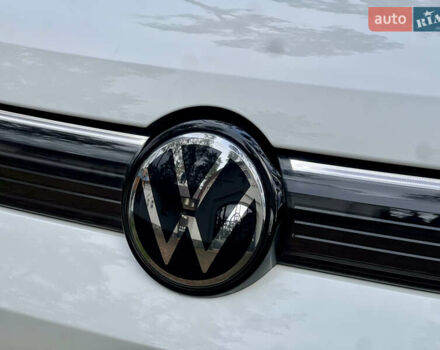 Білий Фольксваген Тігуан, об'ємом двигуна 2 л та пробігом 22 тис. км за 47900 $, фото 17 на Automoto.ua