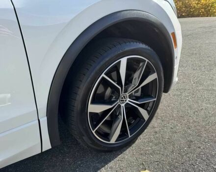 Білий Фольксваген Тігуан, об'ємом двигуна 2 л та пробігом 20 тис. км за 26000 $, фото 4 на Automoto.ua