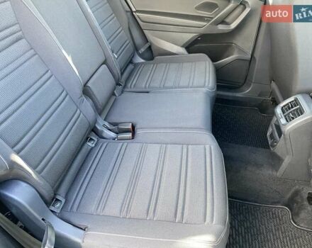 Белый Фольксваген Тигуан, объемом двигателя 2 л и пробегом 5 тыс. км за 24300 $, фото 27 на Automoto.ua