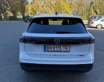 Білий Фольксваген Тігуан, об'ємом двигуна 1.97 л та пробігом 3 тис. км за 47500 $, фото 3 на Automoto.ua