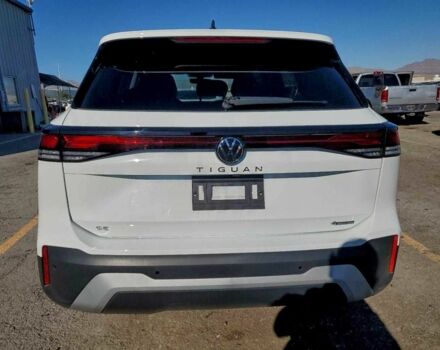 Белый Фольксваген Тигуан, объемом двигателя 2 л и пробегом 1 тыс. км за 13500 $, фото 5 на Automoto.ua