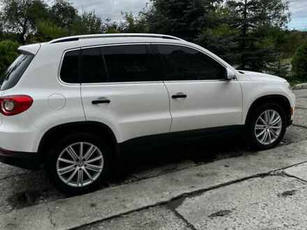 Фольксваген Тігуан 2009 у Львові на Automoto.ua Білий Фольксваген Тігуан, об'ємом двигуна 1.98 л та пробігом 189 тис. км за 9500 $, фото 1 на Automoto.ua