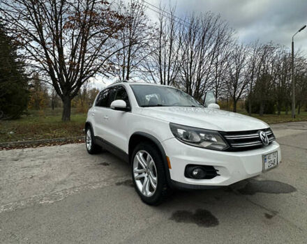 Білий Фольксваген Тігуан, об'ємом двигуна 1.98 л та пробігом 215 тис. км за 12500 $, фото 1 на Automoto.ua
