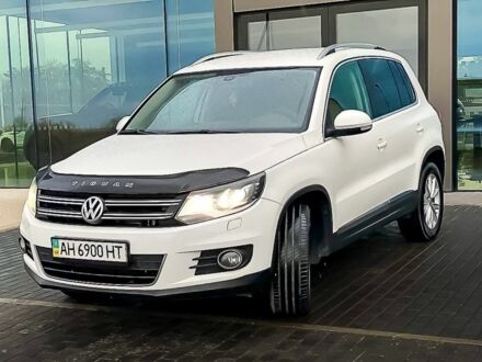 Белый Фольксваген Тигуан, объемом двигателя 2 л и пробегом 236 тыс. км за 13500 $, фото 1 на Automoto.ua