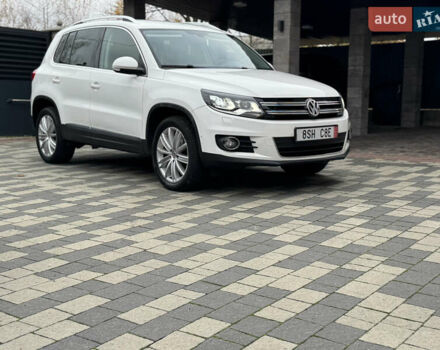 Белый Фольксваген Тигуан, объемом двигателя 1.97 л и пробегом 270 тыс. км за 12600 $, фото 1 на Automoto.ua