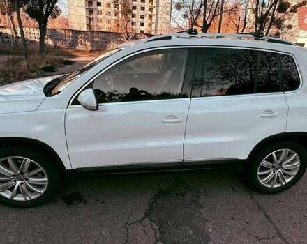 Белый Фольксваген Тигуан, объемом двигателя 1.98 л и пробегом 207 тыс. км за 12300 $, фото 1 на Automoto.ua