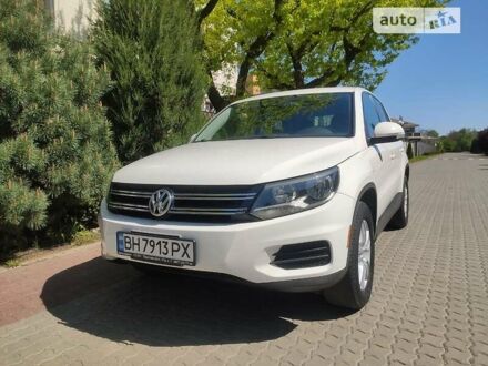 Фольксваген Тігуан 2012 у Одесі на Automoto.ua Білий Фольксваген Тігуан, об'ємом двигуна 2 л та пробігом 285 тис. км за 12300 $, фото 1 на Automoto.ua