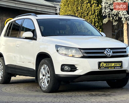 Белый Фольксваген Тигуан, объемом двигателя 1.98 л и пробегом 160 тыс. км за 10650 $, фото 1 на Automoto.ua