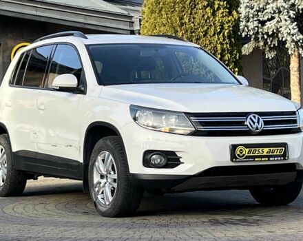 Белый Фольксваген Тигуан, объемом двигателя 2 л и пробегом 160 тыс. км за 10650 $, фото 1 на Automoto.ua