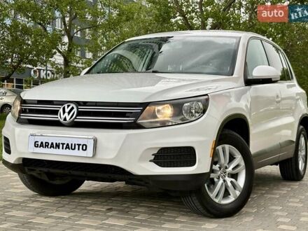 Білий Фольксваген Тігуан, об'ємом двигуна 1.98 л та пробігом 143 тис. км за 10400 $, фото 1 на Automoto.ua