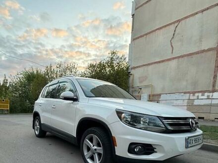 Фольксваген Тігуан 2012 у Харкові на Automoto.ua Білий Фольксваген Тігуан, об'ємом двигуна 1.98 л та пробігом 228 тис. км за 11000 $, фото 1 на Automoto.ua