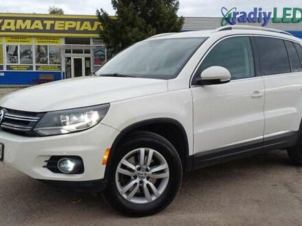 Фольксваген Тигуан 2013 в Кропивницком (Кировограде) на Automoto.ua Белый Фольксваген Тигуан, объемом двигателя 1.98 л и пробегом 184 тыс. км за 12900 $, фото 1 на Automoto.ua