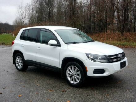 Белый Фольксваген Тигуан, объемом двигателя 2 л и пробегом 83 тыс. км за 7900 $, фото 1 на Automoto.ua