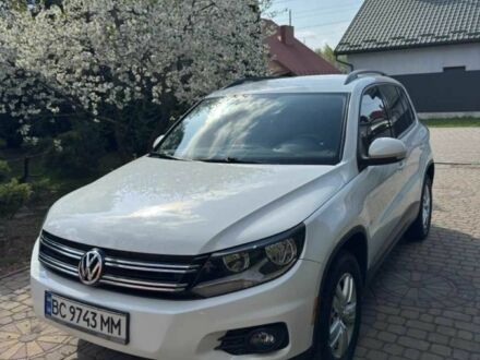 Білий Фольксваген Тігуан, об'ємом двигуна 2 л та пробігом 115 тис. км за 12018 $, фото 1 на Automoto.ua