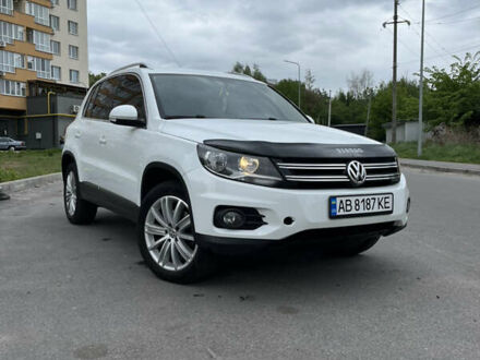 Фольксваген Тігуан 2014 у Вінниці на Automoto.ua Білий Фольксваген Тігуан, об'ємом двигуна 2 л та пробігом 121 тис. км за 12700 $, фото 1 на Automoto.ua