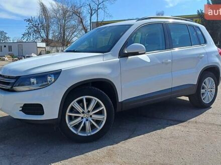 Фольксваген Тигуан 2015 в Кропивницком (Кировограде) на Automoto.ua Белый Фольксваген Тигуан, объемом двигателя 1.98 л и пробегом 136 тыс. км за 15500 $, фото 1 на Automoto.ua