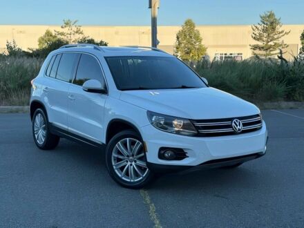 Белый Фольксваген Тигуан, объемом двигателя 2 л и пробегом 72 тыс. км за 5400 $, фото 1 на Automoto.ua