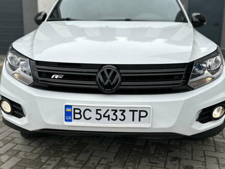 Белый Фольксваген Тигуан, объемом двигателя 1.98 л и пробегом 173 тыс. км за 15900 $, фото 1 на Automoto.ua