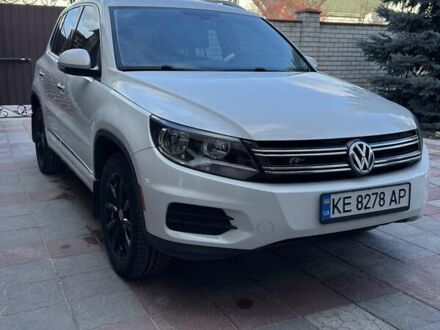 Белый Фольксваген Тигуан, объемом двигателя 1.98 л и пробегом 69 тыс. км за 16700 $, фото 1 на Automoto.ua