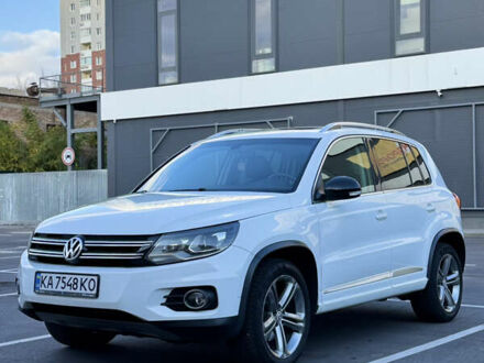 Білий Фольксваген Тігуан, об'ємом двигуна 2 л та пробігом 68 тис. км за 16500 $, фото 1 на Automoto.ua