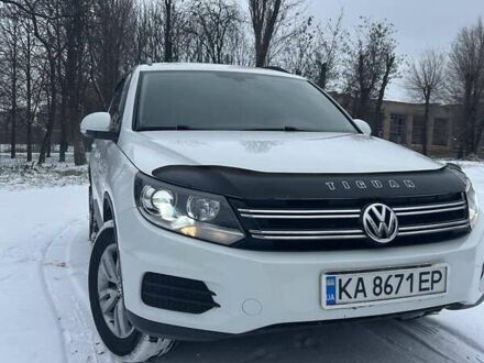 Білий Фольксваген Тігуан, об'ємом двигуна 1.98 л та пробігом 105 тис. км за 15500 $, фото 1 на Automoto.ua