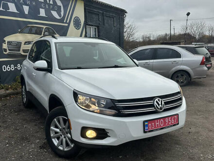 Білий Фольксваген Тігуан, об'ємом двигуна 2 л та пробігом 191 тис. км за 13500 $, фото 1 на Automoto.ua