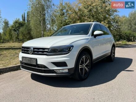 Білий Фольксваген Тігуан, об'ємом двигуна 2 л та пробігом 280 тис. км за 20900 $, фото 1 на Automoto.ua
