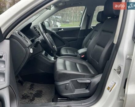 Белый Фольксваген Тигуан, объемом двигателя 1.98 л и пробегом 132 тыс. км за 12999 $, фото 1 на Automoto.ua