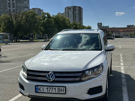 Фольксваген Тігуан 2016 у Броварах на Automoto.ua Білий Фольксваген Тігуан, об'ємом двигуна 1.98 л та пробігом 151 тис. км за 14900 $, фото 1 на Automoto.ua