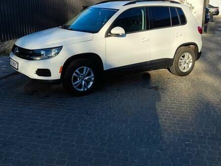 Белый Фольксваген Тигуан, объемом двигателя 1.98 л и пробегом 268 тыс. км за 13300 $, фото 1 на Automoto.ua