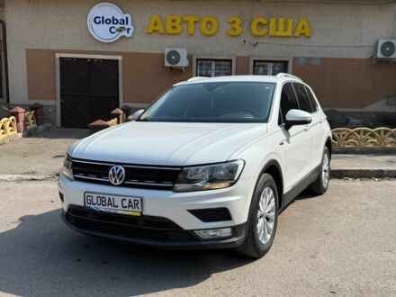 Фольксваген Тігуан 2016 у Львові на Automoto.ua Білий Фольксваген Тігуан, об'ємом двигуна 2 л та пробігом 128 тис. км за 20650 $, фото 1 на Automoto.ua