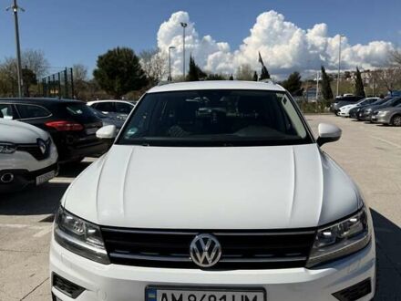 Белый Фольксваген Тигуан, объемом двигателя 1.97 л и пробегом 280 тыс. км за 23000 $, фото 1 на Automoto.ua