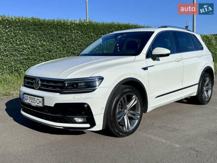 Белый Фольксваген Тигуан, объемом двигателя 1.97 л и пробегом 297 тыс. км за 27000 $, фото 1 на Automoto.ua