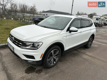 Белый Фольксваген Тигуан, объемом двигателя 1.98 л и пробегом 95 тыс. км за 20900 $, фото 1 на Automoto.ua