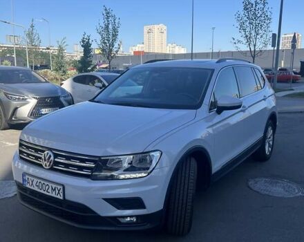 Білий Фольксваген Тігуан, об'ємом двигуна 1.98 л та пробігом 118 тис. км за 17800 $, фото 1 на Automoto.ua