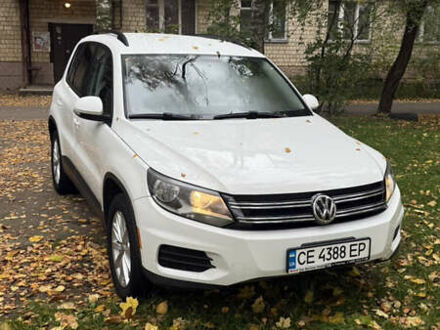 Белый Фольксваген Тигуан, объемом двигателя 1.98 л и пробегом 135 тыс. км за 13100 $, фото 1 на Automoto.ua