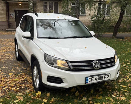 Білий Фольксваген Тігуан, об'ємом двигуна 1.98 л та пробігом 135 тис. км за 13100 $, фото 1 на Automoto.ua