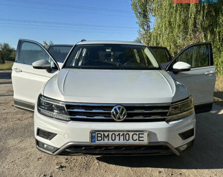 Білий Фольксваген Тігуан, об'ємом двигуна 1.98 л та пробігом 140 тис. км за 20999 $, фото 1 на Automoto.ua