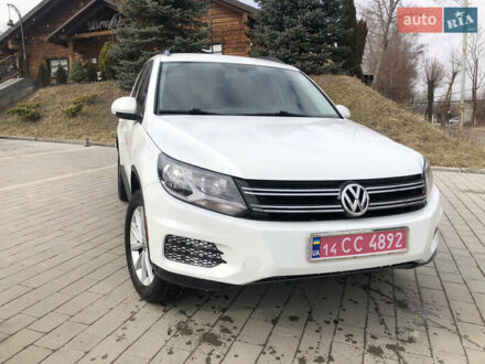 Фольксваген Тигуан 2017 в Трускавце на Automoto.ua Белый Фольксваген Тигуан, объемом двигателя 2 л и пробегом 197 тыс. км за 11000 $, фото 1 на Automoto.ua