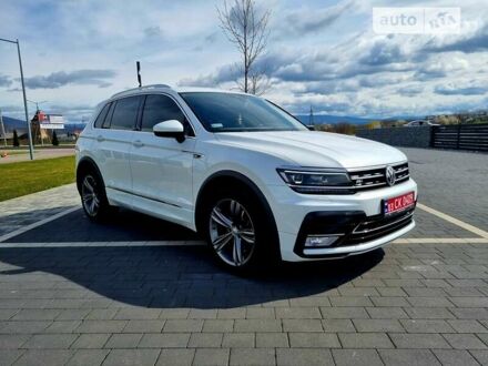 Фольксваген Тигуан 2017 в Мукачеве на Automoto.ua Белый Фольксваген Тигуан, объемом двигателя 2 л и пробегом 236 тыс. км за 27900 $, фото 1 на Automoto.ua