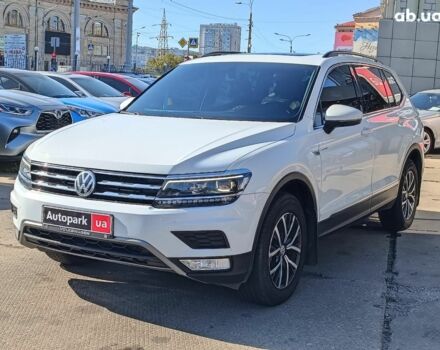 Білий Фольксваген Тігуан, об'ємом двигуна 2 л та пробігом 128 тис. км за 19990 $, фото 1 на Automoto.ua