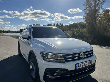 Білий Фольксваген Тігуан, об'ємом двигуна 1.98 л та пробігом 162 тис. км за 23700 $, фото 1 на Automoto.ua