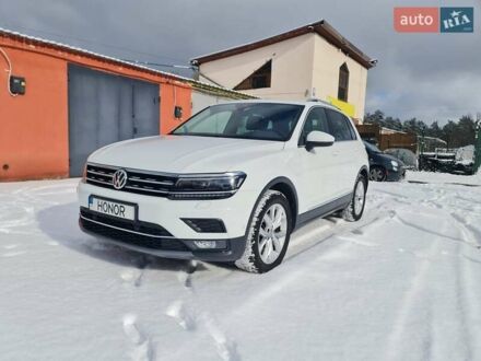 Фольксваген Тігуан 2018 у Києві на Automoto.ua Білий Фольксваген Тігуан, об'ємом двигуна 1.97 л та пробігом 96 тис. км за 27900 $, фото 1 на Automoto.ua